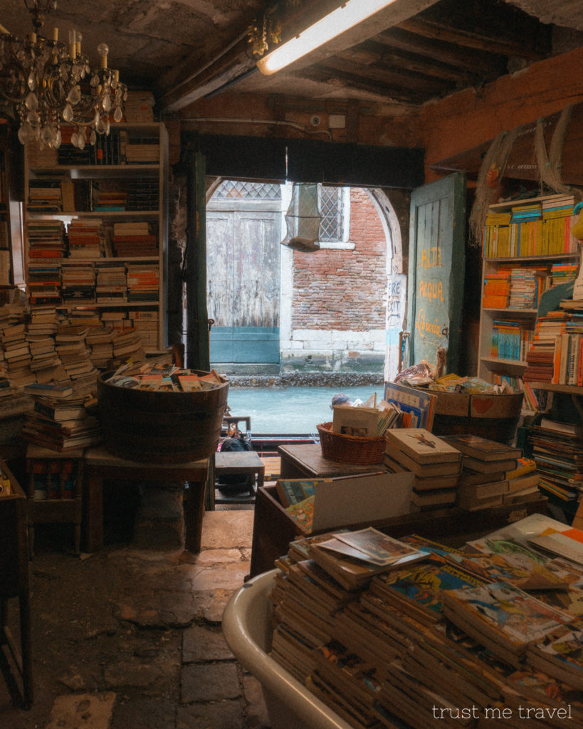 Alta_Acqua_Libreria_Venice-2